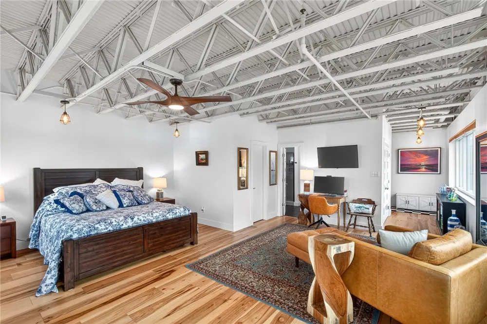 901 Upper Broadway Street #501 Corpus Christi, TX 78401