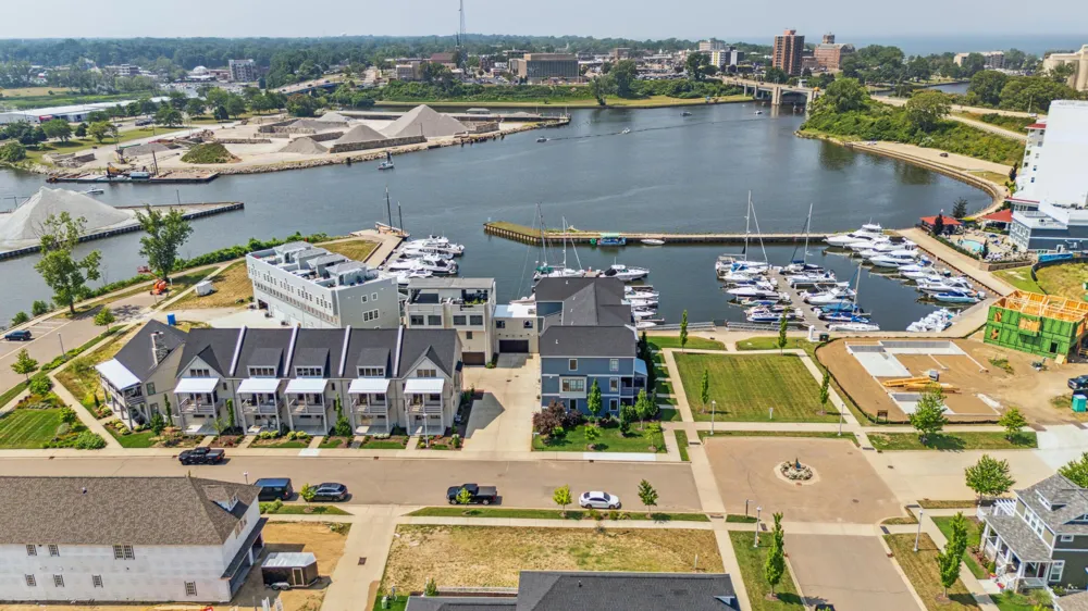 221 Cavelier Avenue St. Joseph, MI 49085