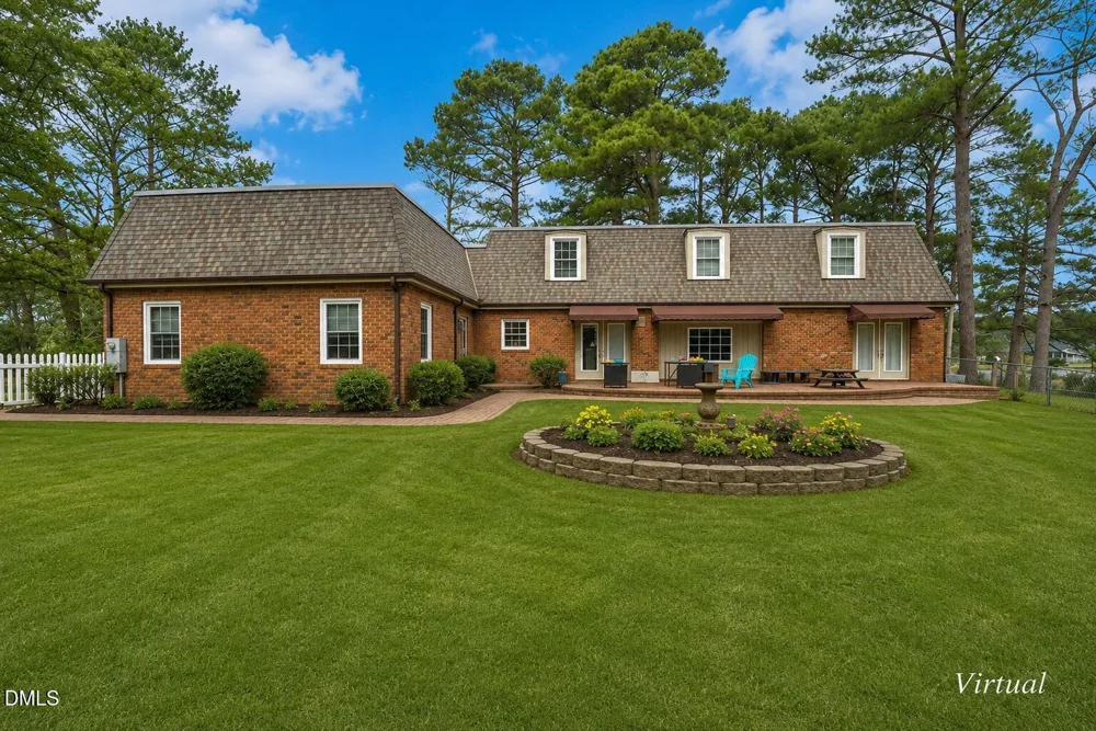 803 E Beechtree Drive Nashville, NC 27856