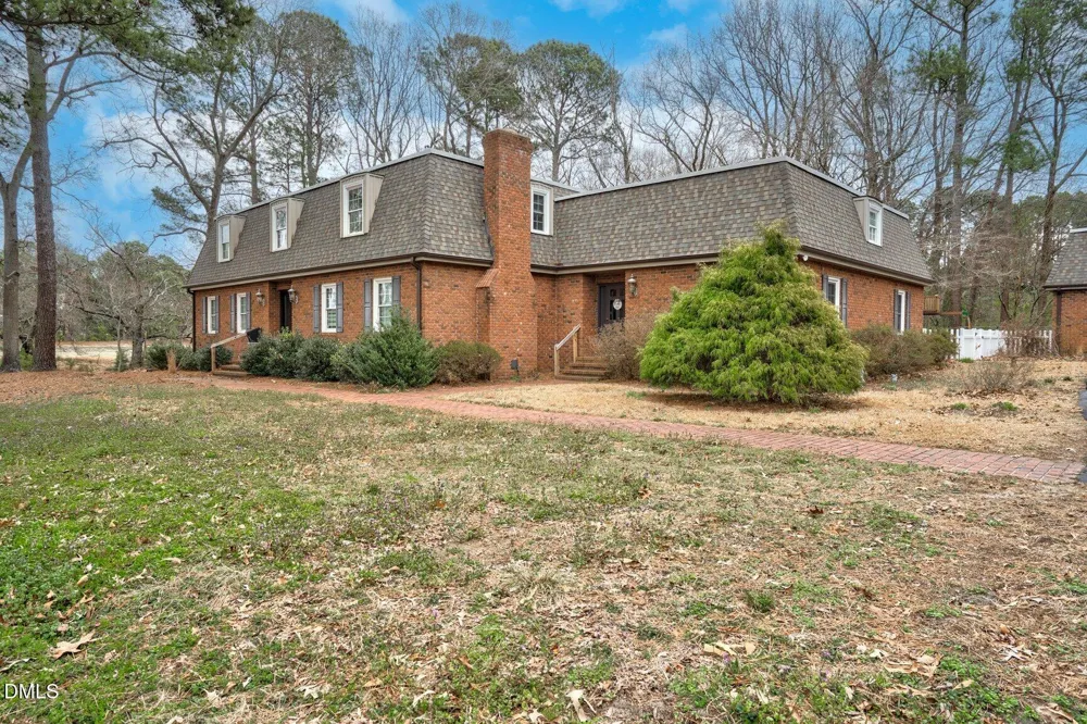 803 E Beechtree Drive Nashville, NC 27856