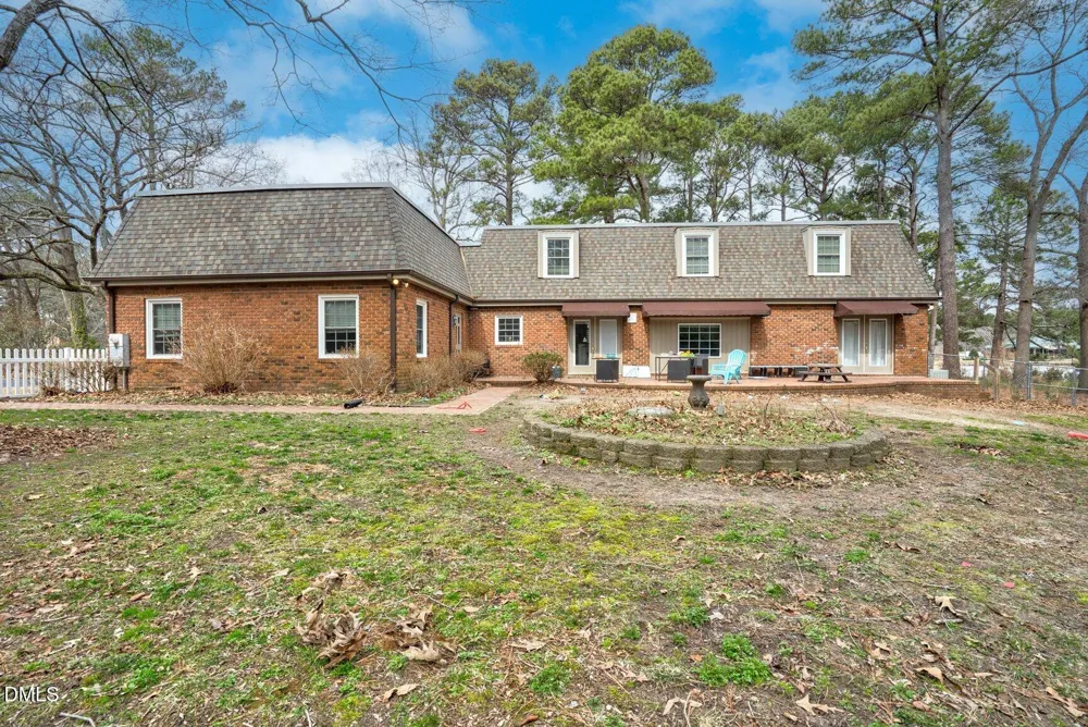 803 E Beechtree Drive Nashville, NC 27856