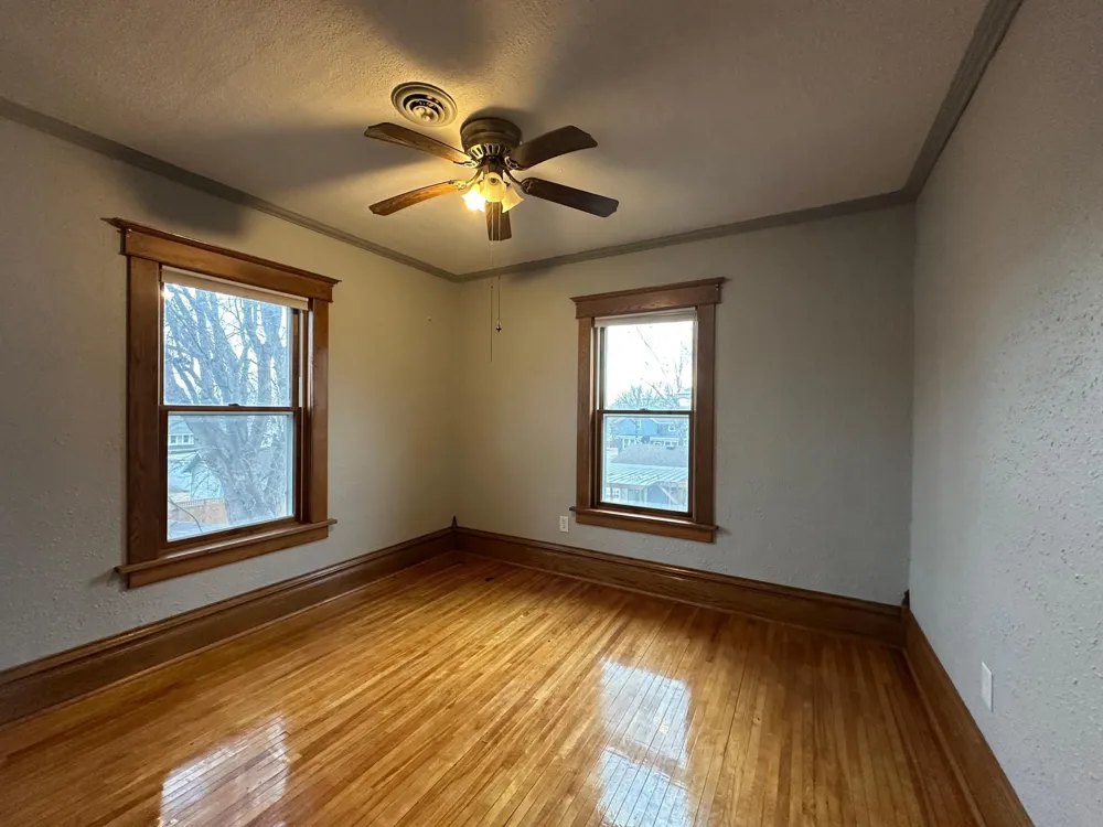 431 W Luverne Street Luverne, MN 56156