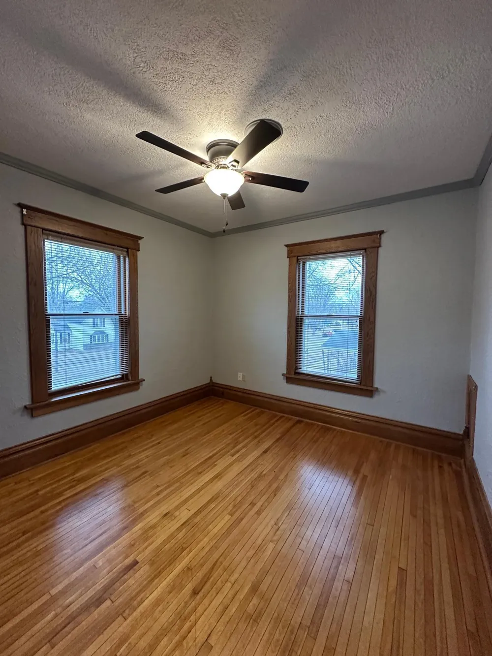 431 W Luverne Street Luverne, MN 56156