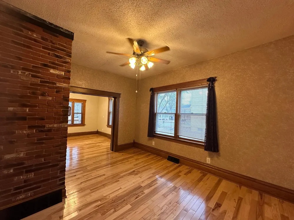 431 W Luverne Street Luverne, MN 56156