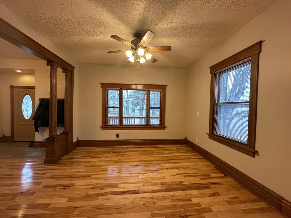 431 W Luverne Street Luverne, MN 56156