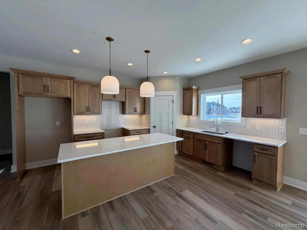 1 Timber Trail Tyrone Township, MI 48430