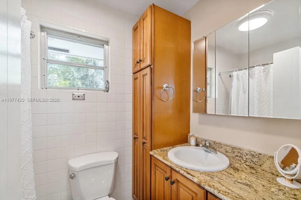 29051 Magnolia Ln Big Pine, FL 33043