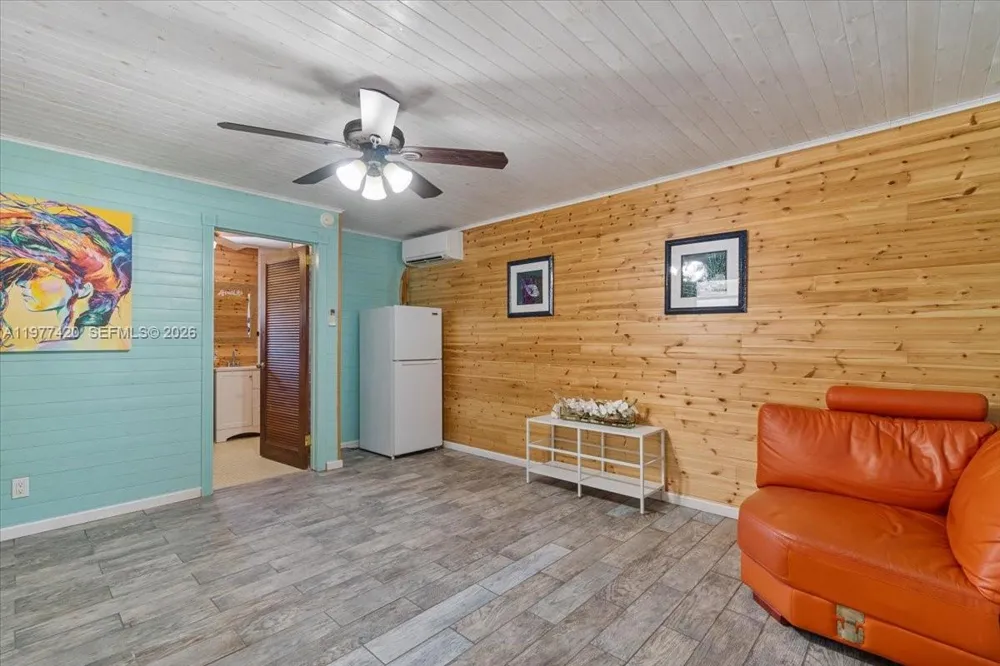 29051 Magnolia Ln Big Pine, FL 33043