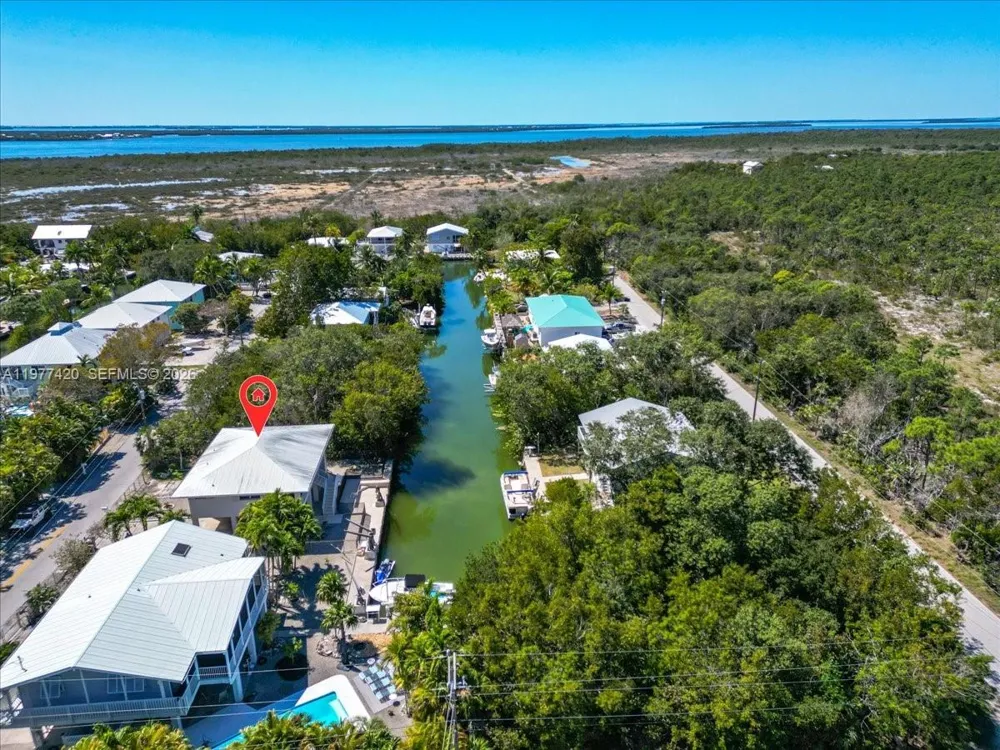 29051 Magnolia Ln Big Pine, FL 33043