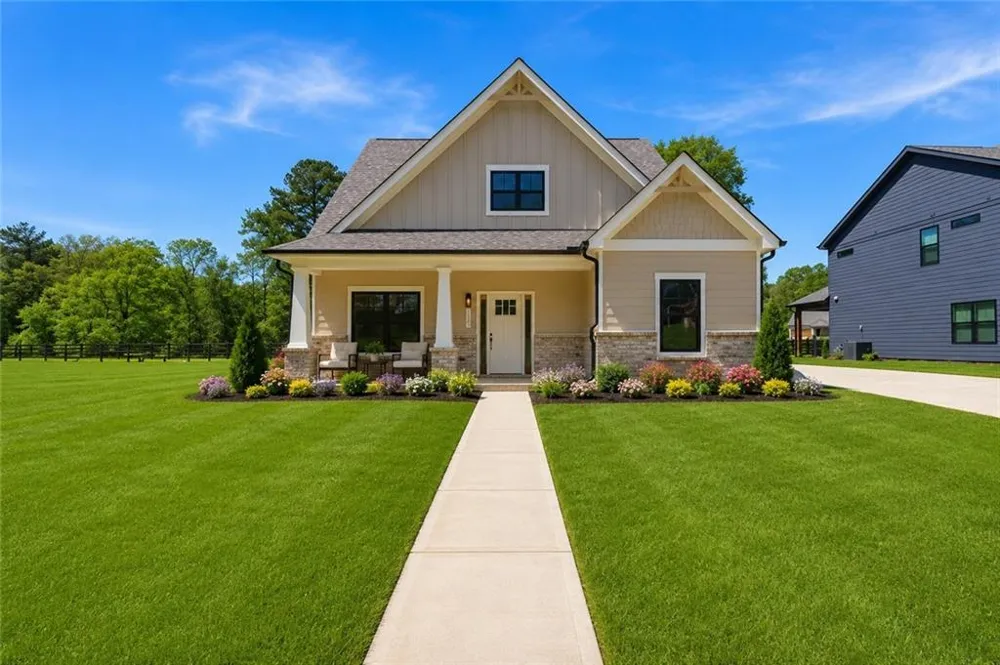 44 Puckett Road Emerson, GA 30137