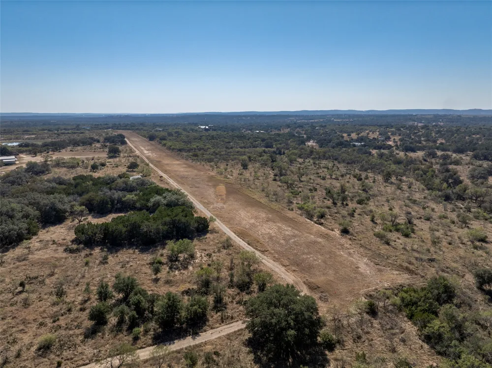 1033 Flying X Road Spicewood, TX 78669