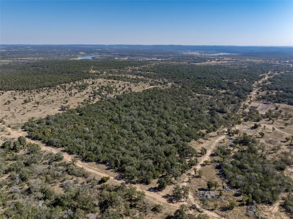 1033 Flying X Road Spicewood, TX 78669