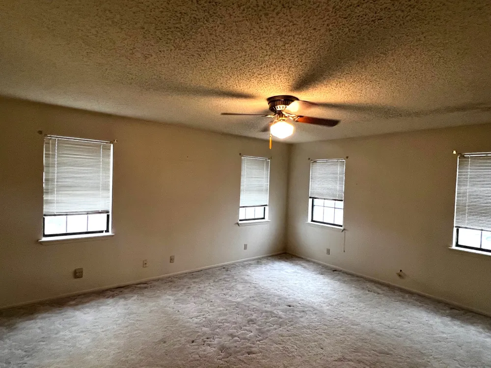 180 Steven Court La Grange, TX 78945