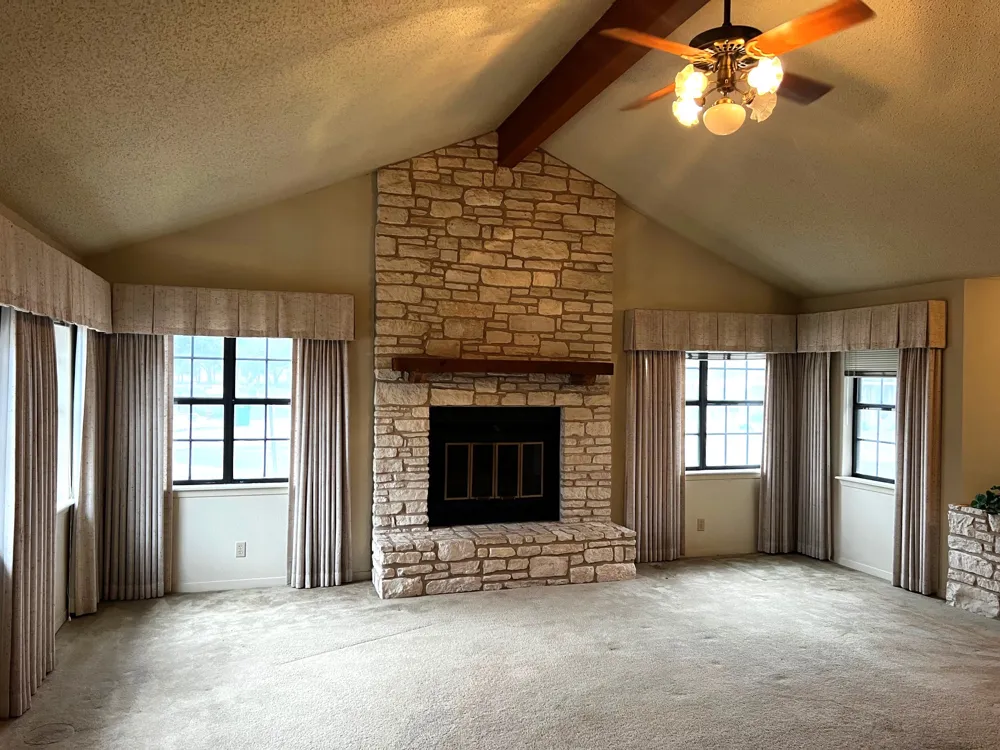 180 Steven Court La Grange, TX 78945