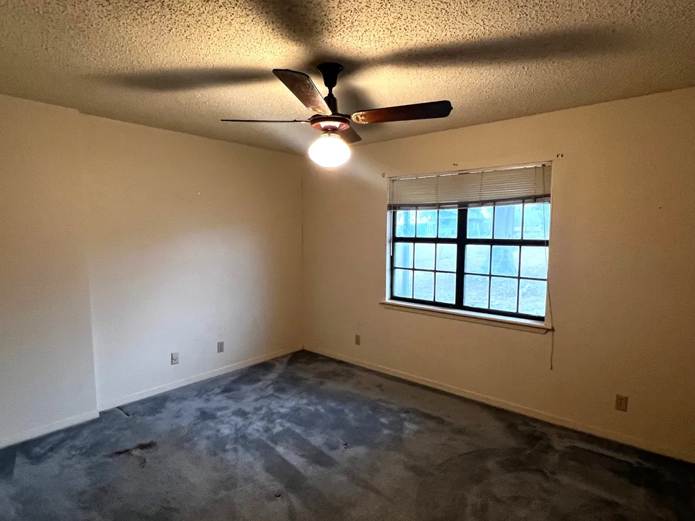 180 Steven Court La Grange, TX 78945