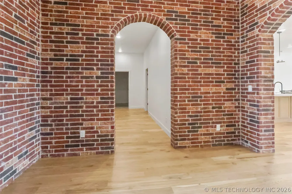 11225 S 217th EastAvenue Broken Arrow, OK 74014