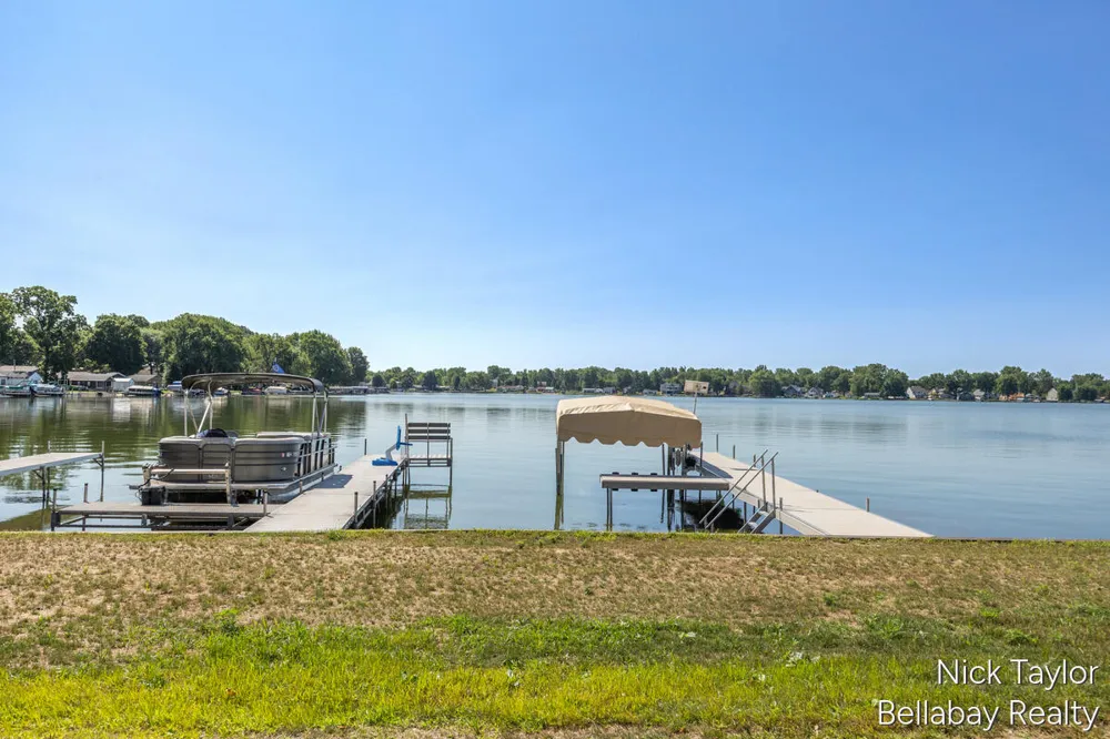 8198 Morrison Lake Gardens Saranac, MI 48881