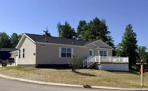 2111 Vista View Drive