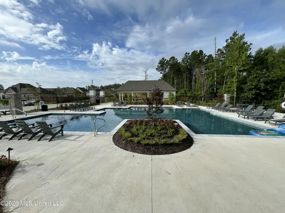 200 Bronson Bend Flowood, MS 39232