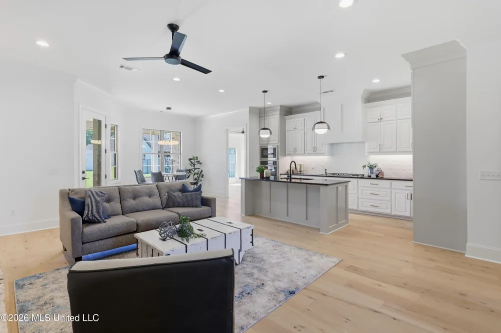 200 Bronson Bend Flowood, MS 39232