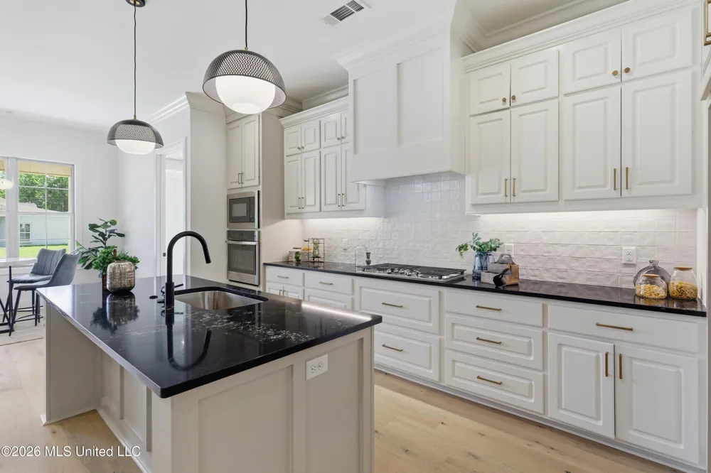 200 Bronson Bend Flowood, MS 39232