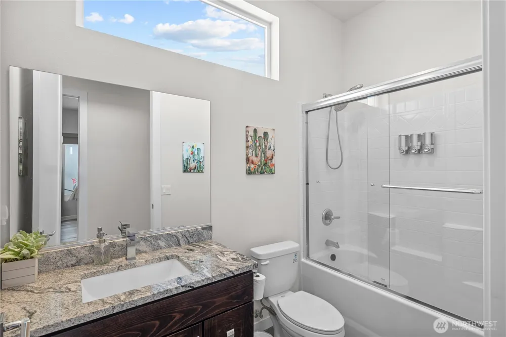 439 Airport Way SW Mattawa, WA 99349