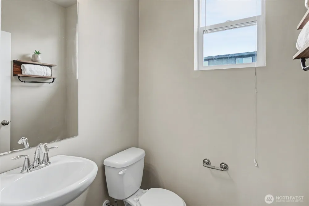 16611 48th Avenue W #A2 Edmonds, WA 98026