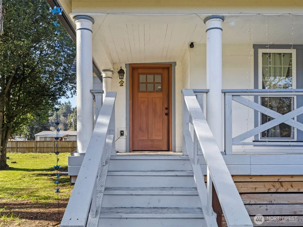 203 E 6th St Bucoda, WA 98530