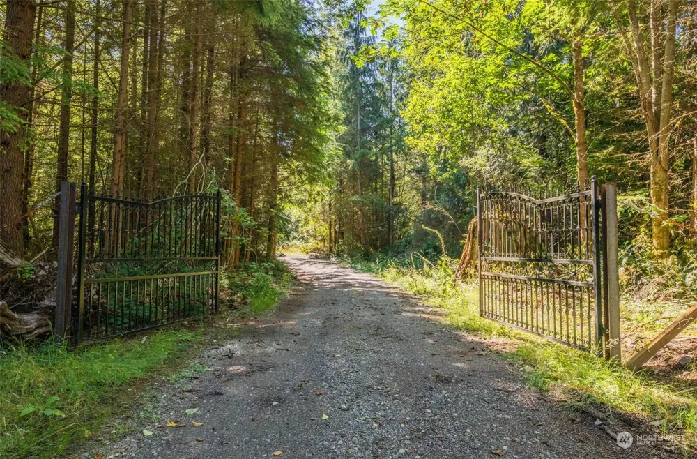 9005 Woods Creek Road Monroe, WA 98272