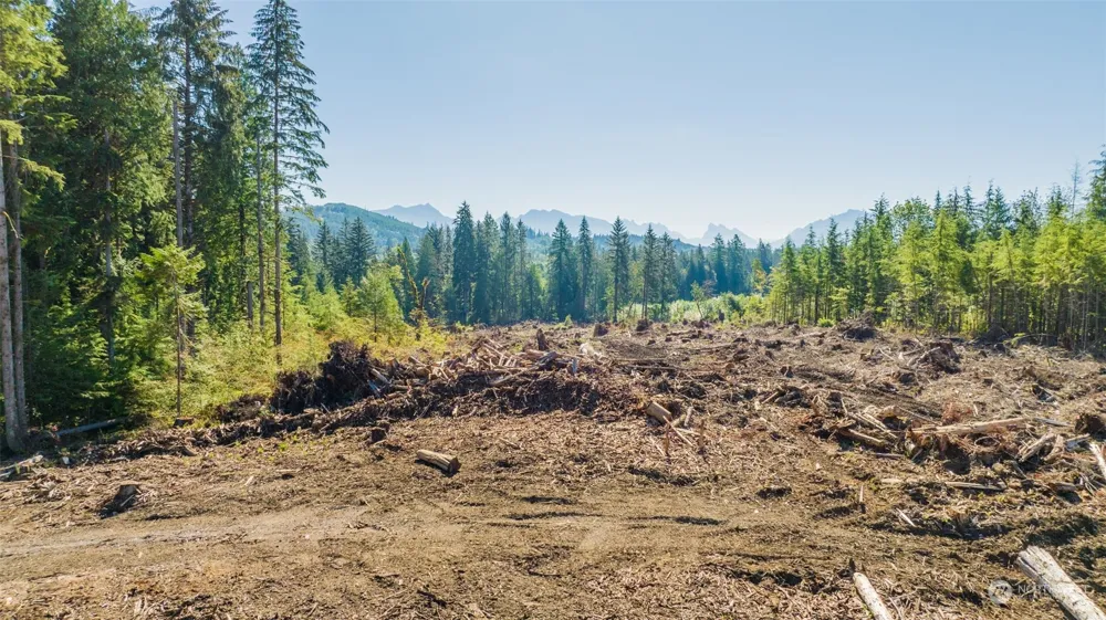 9005 Woods Creek Road Monroe, WA 98272