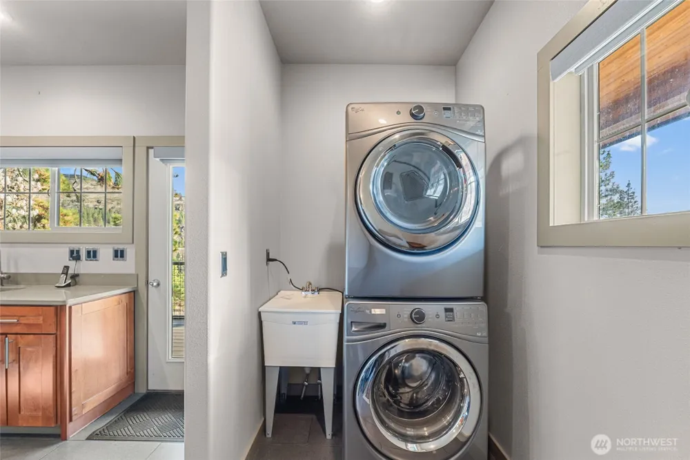 31741 Ringneck Lane E Davenport, WA 99122