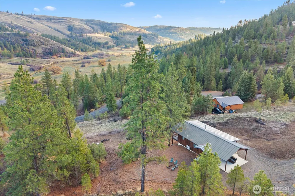 31741 Ringneck Lane E Davenport, WA 99122