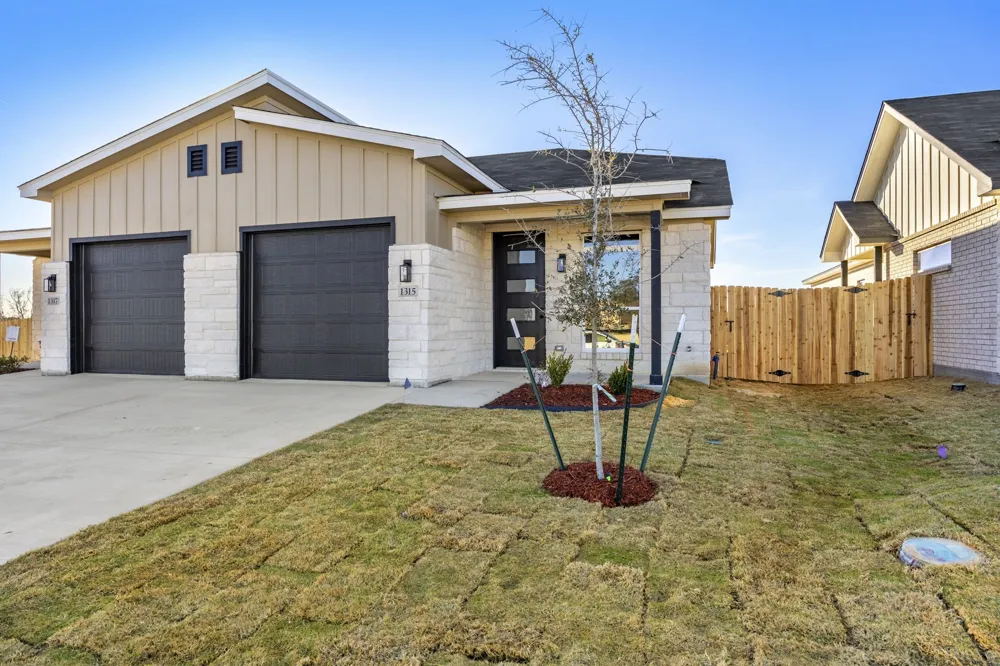 1315 Lone Pine Way Killeen, TX 76543