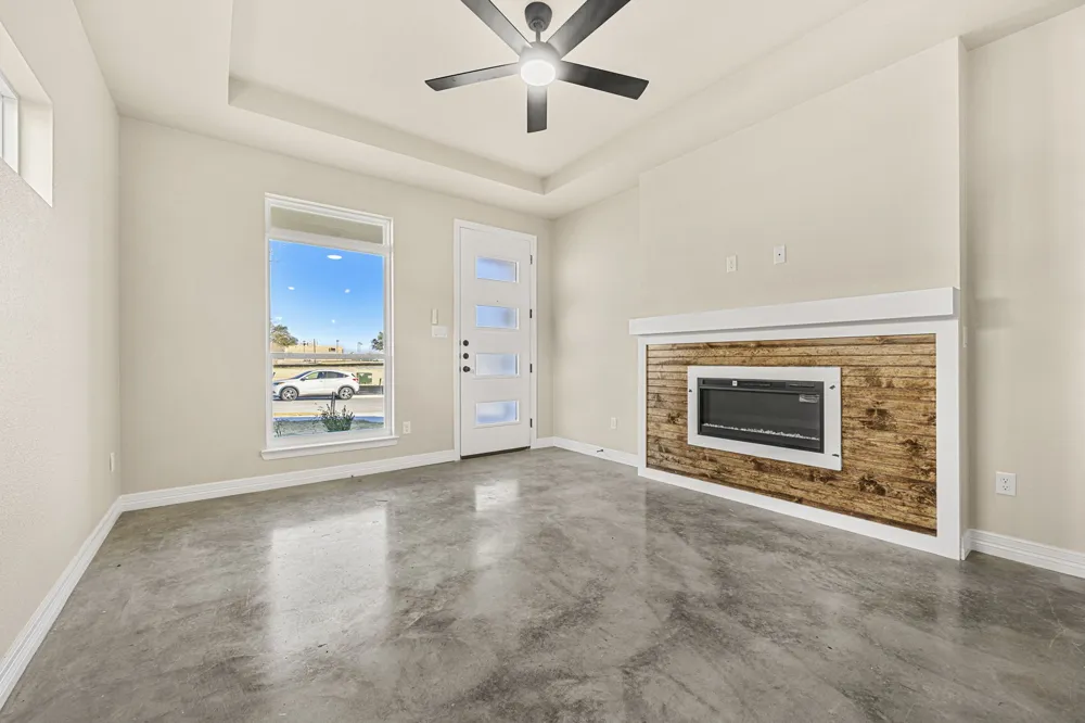 1315 Lone Pine Way Killeen, TX 76543