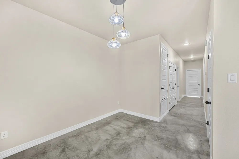 1315 Lone Pine Way Killeen, TX 76543