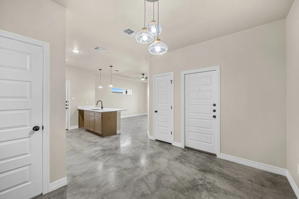 1315 Lone Pine Way Killeen, TX 76543
