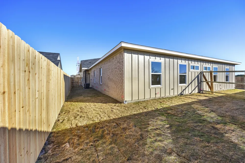 1315 Lone Pine Way Killeen, TX 76543