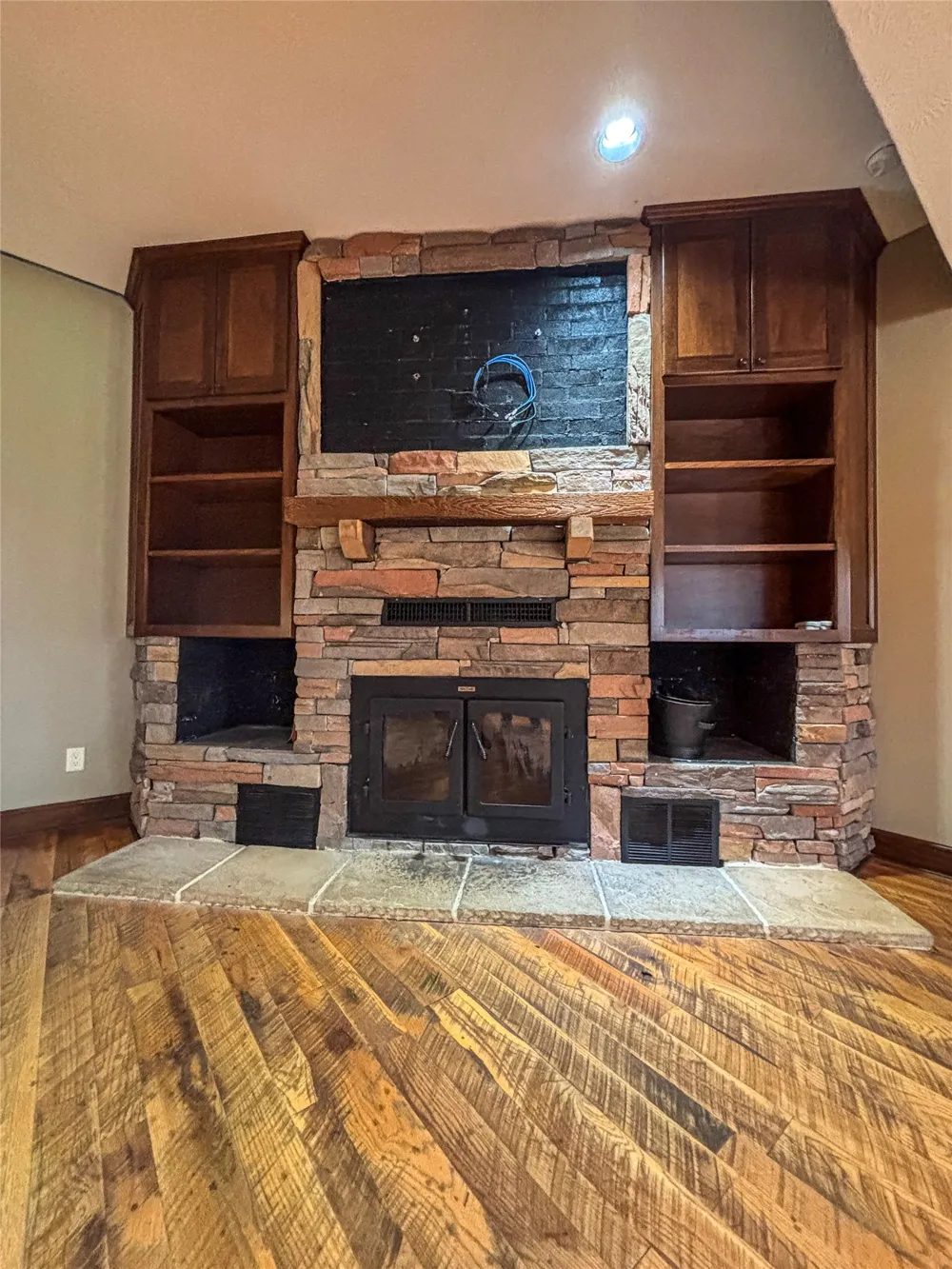 6182 FM 1398 Hooks, TX 75561