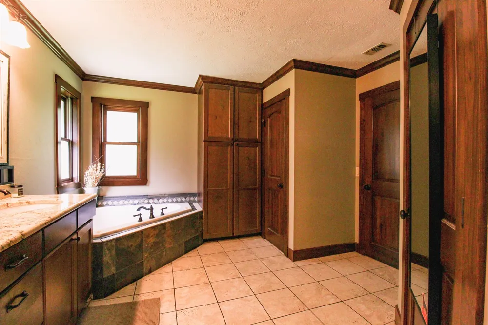 6182 FM 1398 Hooks, TX 75561