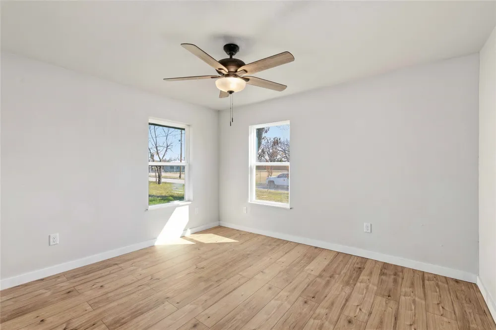 603 Pearl Street Comanche, TX 76442