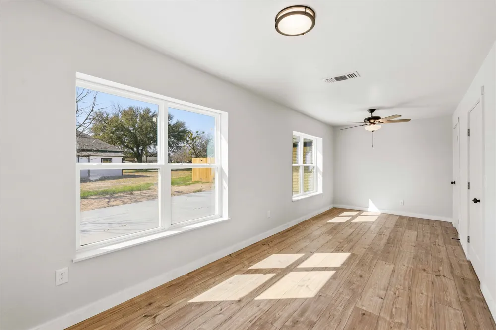 603 Pearl Street Comanche, TX 76442