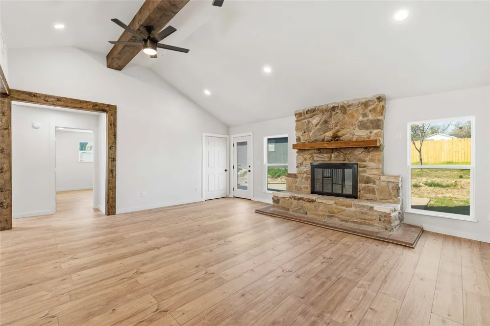 603 Pearl Street Comanche, TX 76442