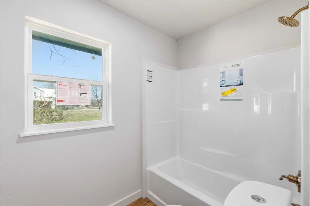 603 Pearl Street Comanche, TX 76442