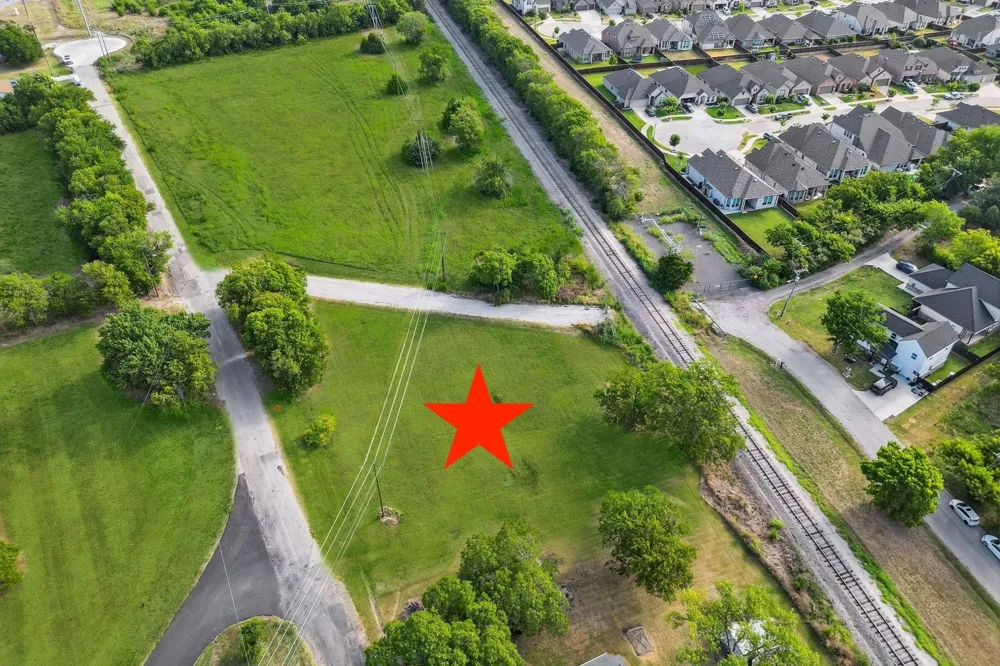 Central/Waller Street Melissa, TX 75454