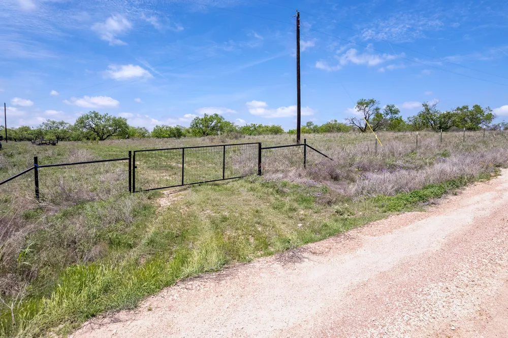 821 P.R. 4901 Goldsboro, TX 79519