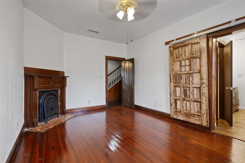 401 W Maple Street Whitewright, TX 75491