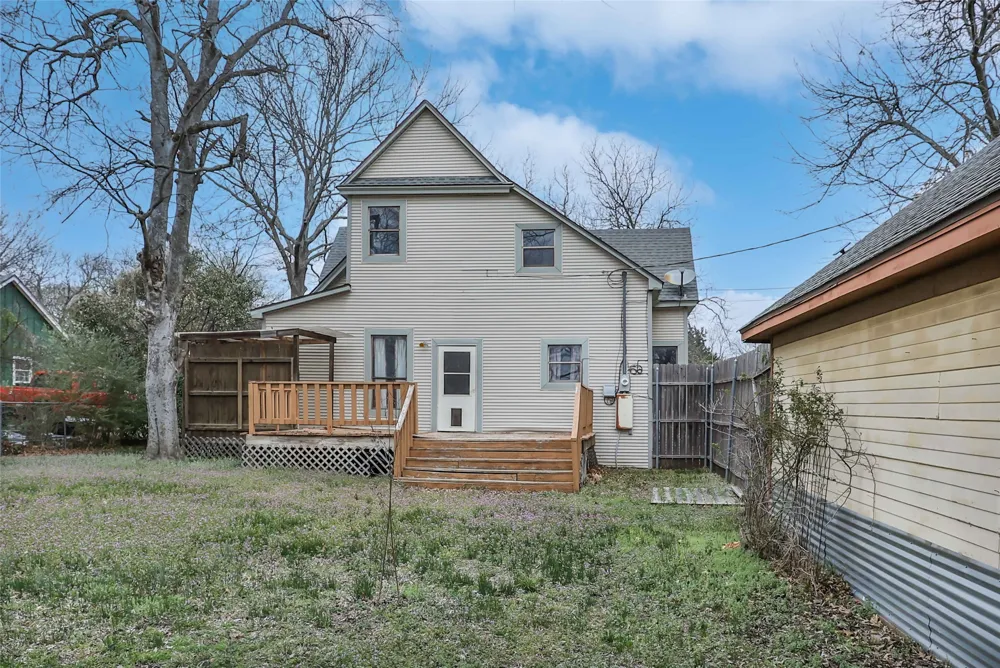 401 W Maple Street Whitewright, TX 75491