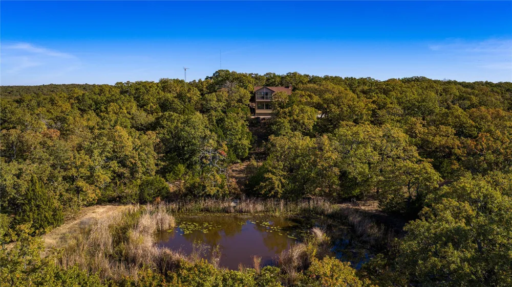 1210 County Road 232 Collinsville, TX 76233
