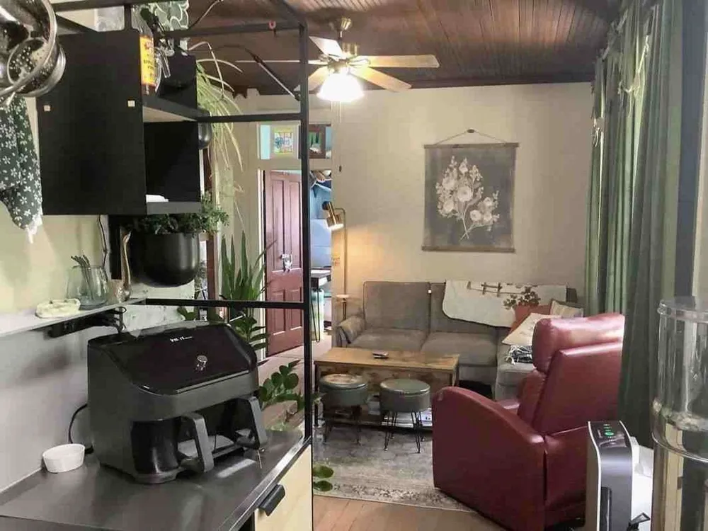 408 S Railroad Avenue Calvert, TX 77837