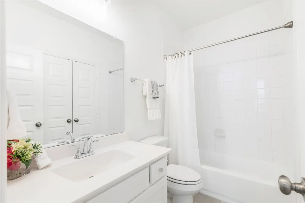 9605 Sunset Lane Oak Point, TX 75068